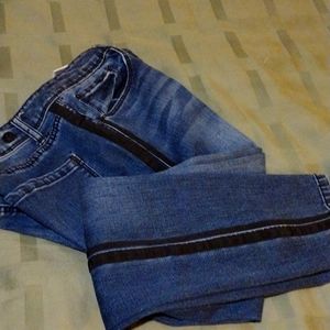 Kensie black ribbon trimmed jeans